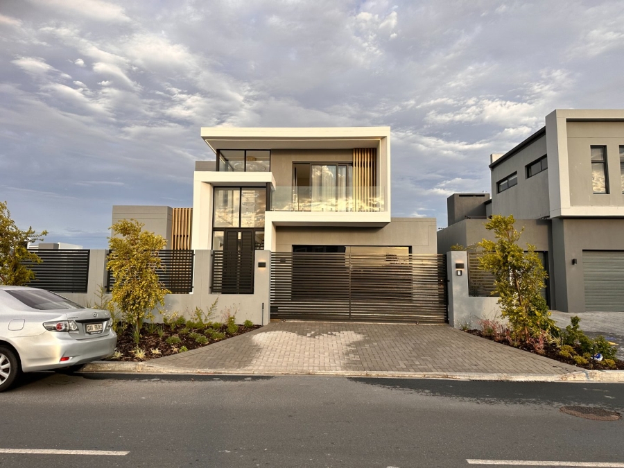 4 Bedroom Property for Sale in Sandown Western Cape